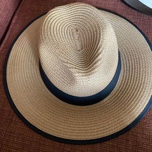 The Hatter Co Straw Hat